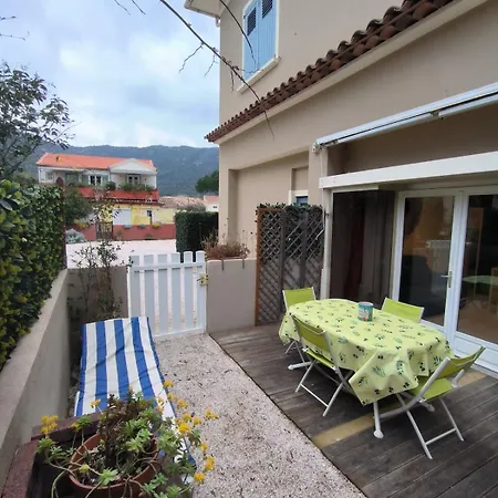 T2 Le Clos Fleuri Apartment Le Lavandou
